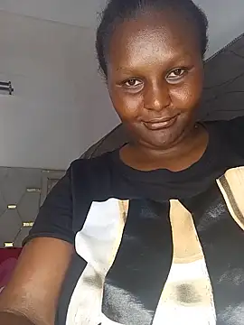 prettylovii online show from 05.17.26