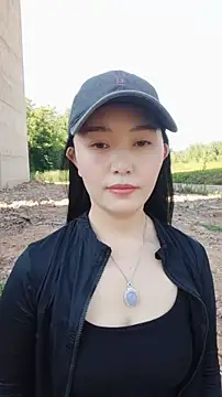 Snapshot of lylxili chatting on 06.10.26 lylxili online show from 06.10.26