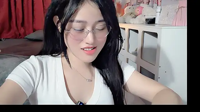 Bee-Cherry online show from 05.27.26