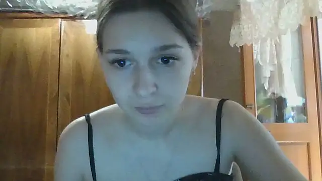 Snapshot of ToryAdaire chatting on 06.16.26 ToryAdaire online show from 06.16.26