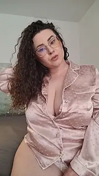 Elissa Floyd   online show from 05.30.26