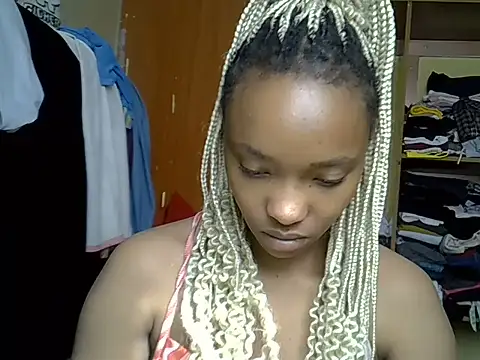 pretty jazminee1 online show from 05.27.26
