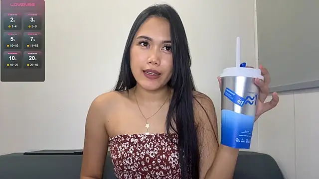 CozyMia online show from 05.20.26