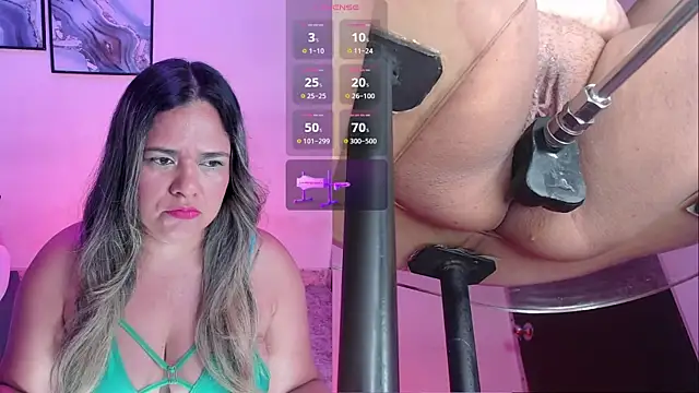 Snapshot of MILFaurora chatting on 05.26.26 MILFaurora online show from 05.26.26