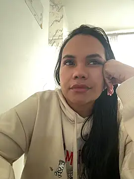 NoahJade online show from 07.08.26