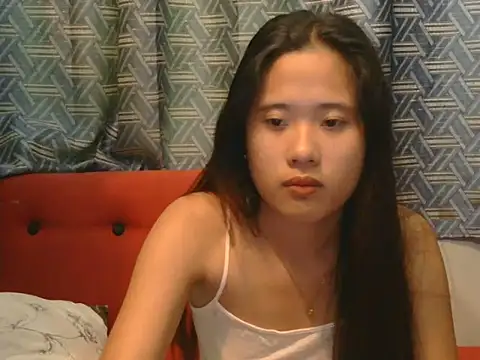 Snapshot of petiteasian_pinaygirl chatting on 06.13.26 petiteasian pinaygirl online show from 06.13.26