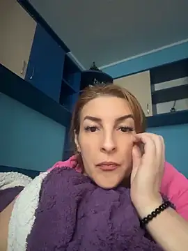 Hot-Milf4U online show from 06.01.26