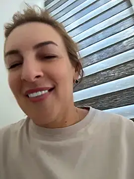 Hot-Milf4U online show from 06.05.26