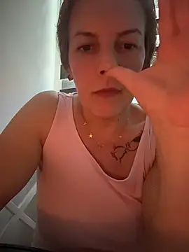 Hot-Milf4U online show from 06.07.26
