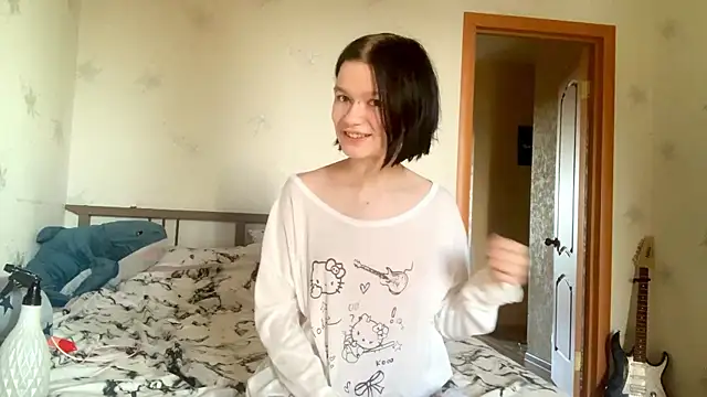 Snapshot of CelesteColao chatting on 05.19.26 CelesteColao online show from 05.19.26