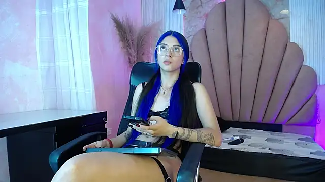 Kyomi Hunt online show from 07.13.26
