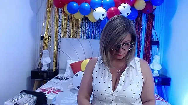 Samantha Brm online show from 06.30.26