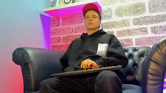 kevinn bluee online show from 05.28.26