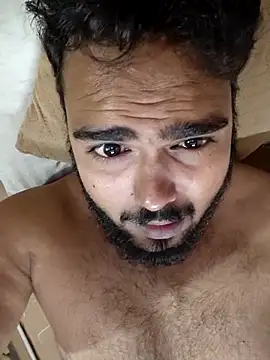 Snapshot of Sexyboyforyou33 chatting on 06.18.26 Sexyboyforyou33 online show from 06.18.26