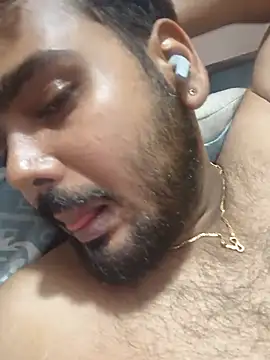 Snapshot of Sexyboyforyou33 chatting on 07.31.26 Sexyboyforyou33 online show from 07.31.26