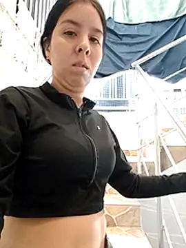 HOTANDSKINNY online show from 06.29.26