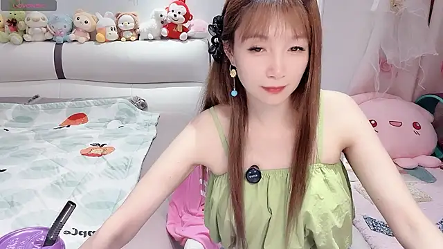 Snapshot of qiqi520ya chatting on 06.21.26 qiqi520ya online show from 06.21.26