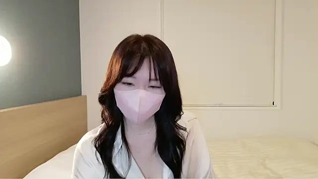 Snapshot of Maimai125 chatting on 06.14.26 Maimai125 online show from 06.14.26