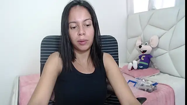 Snapshot of Valeria_Santos_ chatting on 06.22.26 Valeria Santos online show from 06.22.26