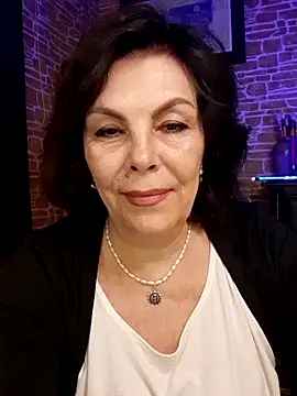 Snapshot of SannyMI-LF chatting on 06.15.26 SannyMI-LF online show from 06.15.26