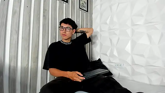 Dylanxscot online show from 05.23.26