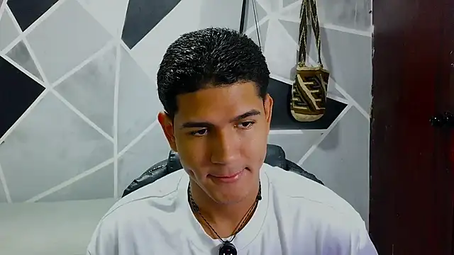 Snapshot of _juanacock_ chatting on 06.22.26 juanacock online show from 06.22.26