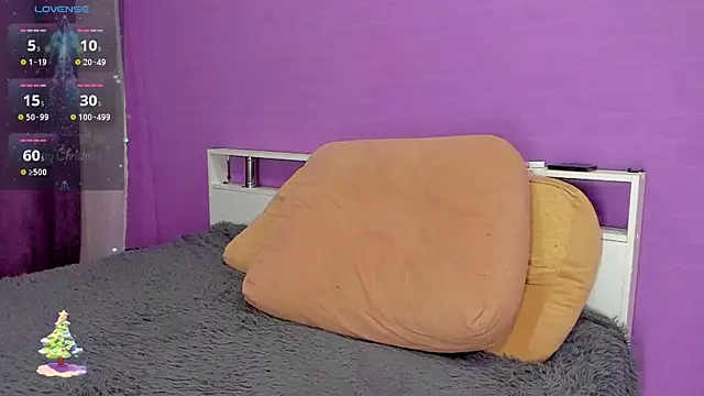 Snapshot of NicolePepper chatting on 01.31.25 NicolePepper online show from 01.31.25