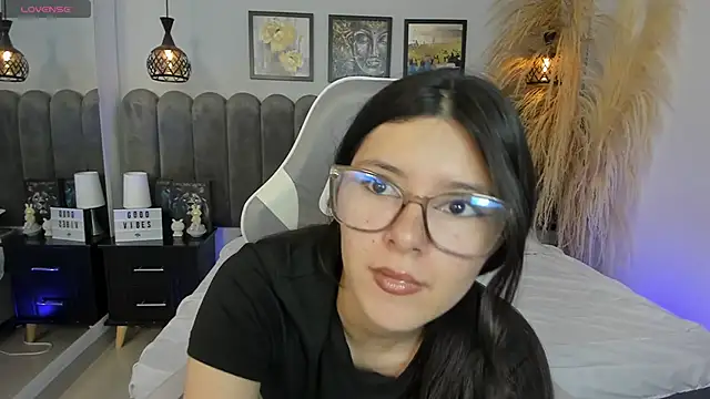 amber hill   online show from 05.26.26