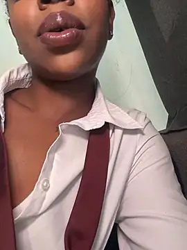 Ali-Allure online show from 05.30.26