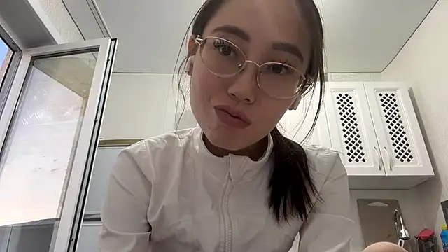 VickieTrudo online show from 06.22.26
