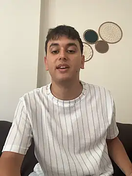 Snapshot of imjustaboyy1 chatting on 07.17.26 imjustaboyy1 online show from 07.17.26