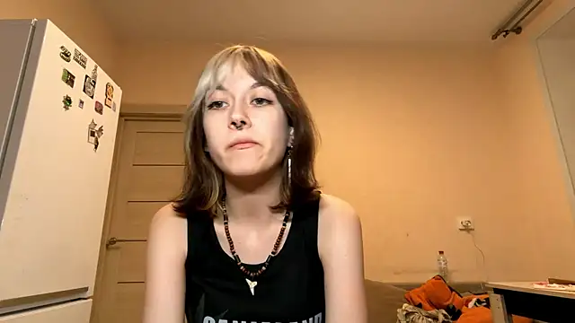 YourFavoriteAltgirl online show from 05.23.26