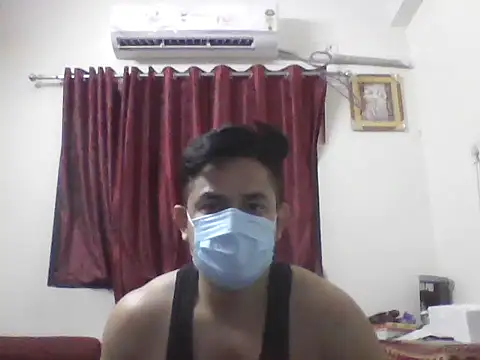 Snapshot of Nivan_7251_1 chatting on 05.22.26 Nivan 7251 1 online show from 05.22.26