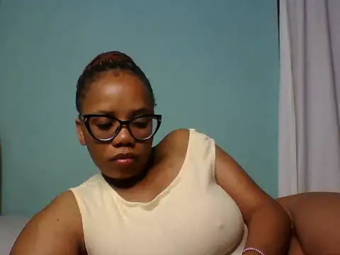 Tatianaluu online show from 08.01.26