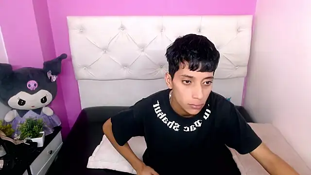 Snapshot of jl_brayan12 chatting on 05.25.26 jl brayan12 online show from 05.25.26