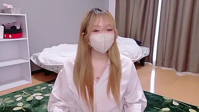Riona H online show from 05.27.26