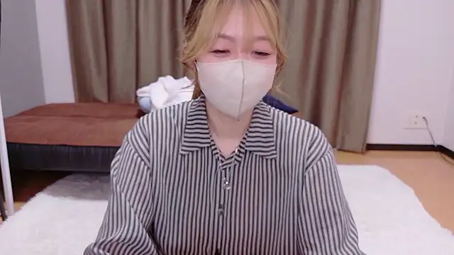 Riona H online show from 05.30.26