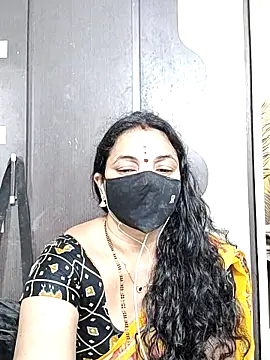 Snapshot of Leela_555 chatting on 06.06.26 Leela 555 online show from 06.06.26