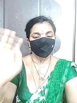 Snapshot of Leela_555 chatting on 06.25.26 Leela 555 online show from 06.25.26