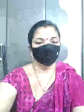 Snapshot of Leela_555 chatting on 06.29.26 Leela 555 online show from 06.29.26