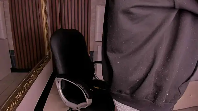 AngeloBocellii online show from 07.02.26