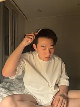 Snapshot of k-kinky chatting on 06.01.26 k-kinky online show from 06.01.26