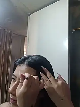 miss japan  online show from 06.10.26