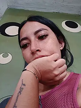 Snapshot of Ann_Houston_ chatting on 07.16.26 Ann Houston online show from 07.16.26