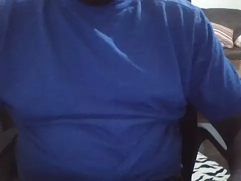 Snapshot of Loverboy774 chatting on 05.22.26 Loverboy774 online show from 05.22.26
