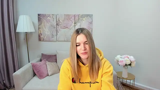 RoxyReignn online show from 05.24.26