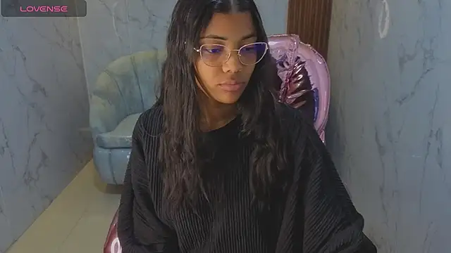 valentina gomez s online show from 06.19.26