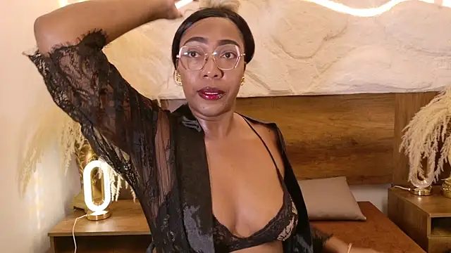 Ivonne roxxx online show from 05.28.26