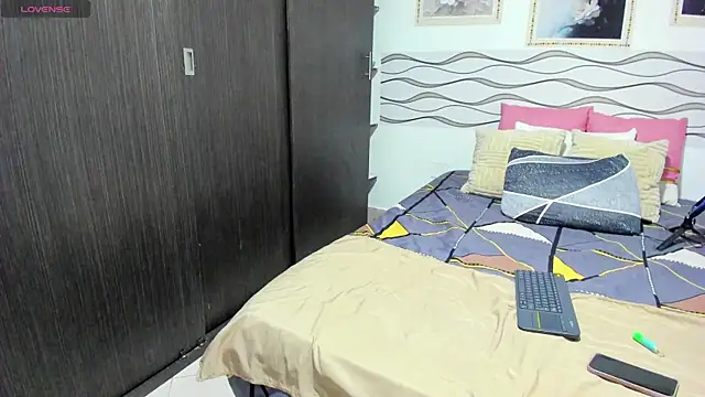 queenceleste69 online show from 05.30.26