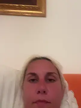 Sofia beee online show from 07.03.26